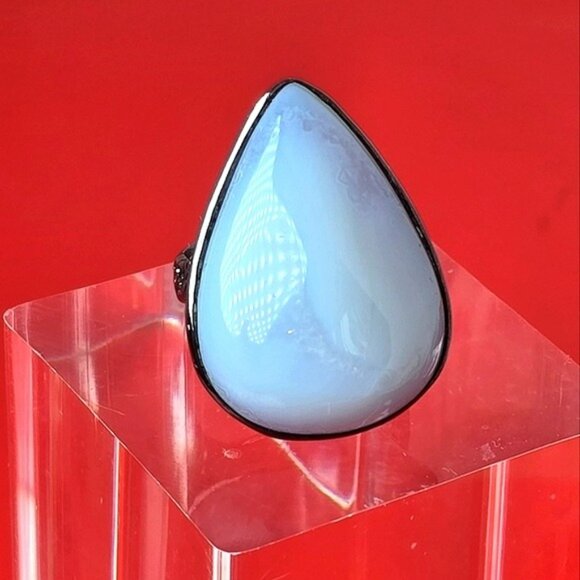 Hand Made 925 Sterling Silver Ring Size 7.75 with 40 ct Natural Chalcedony - Picture 9 of 13